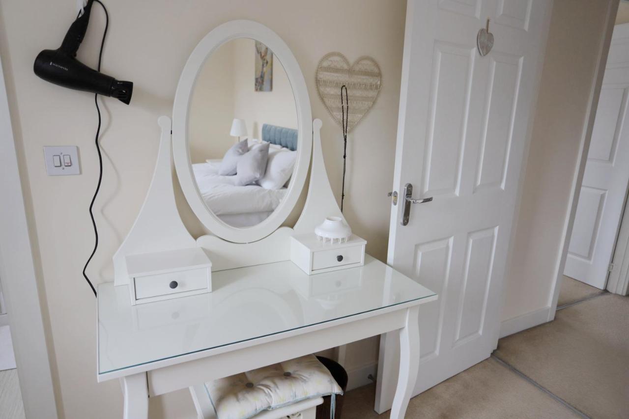 Easytravel Luxury Nec/airport 3 Beds House Apartment Birmingham