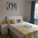 Budget Stay In Kings Health, 20 Mins From City Centre