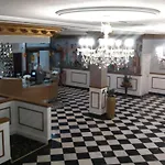 Ladbrooke Hotel