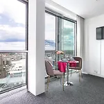 Rotunda City View Apartments Bullring Birmingham City Centre