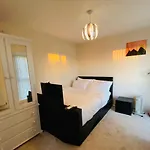Birmingham Guesthouse