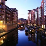 Arcadia Modern ✪ Comfort - City Center ✪