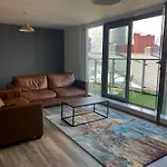 Birmingham Luxury Apartment
