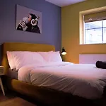 Sealand Apartment With Allocated Parking!