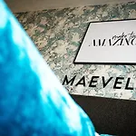 Maevela Apartments - New Build Luxury Apt With Juliet Balcony - 5 Min Walk From Bullring & Cube & Mailbox & New Street Station - Free Netflix & Wifi