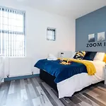 Comfy, Modern Studio With Netflix