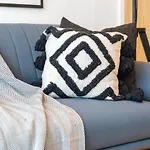 Deluxe 1 Bedroom Stylish Apartment - City Centre
