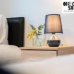 Perfect For Families And Contractors- Near Digbeth