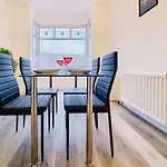 ✪Cosy Home✪ Near Nec, Bhx, Bullring & Solihull