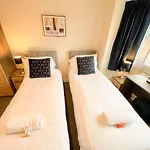 Arden House -Modern, Stylish 3-Bed Near Solihull, Nec, Resorts World, Airport,Hs2