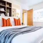 Four Bedroom Modern Home With Balcony & Free Parking