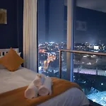 Deluxe 1 Bedroom Apartment - City Centre