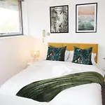 The Jungle Apartment