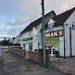 Adnans Hotel