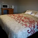 Adnans Hotel