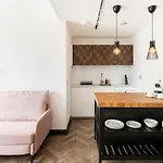 Indigo Apartment