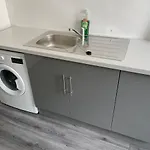 Pluxa Bearwood Hotel Double Bedroom With Car Park