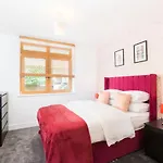 Washington 2 Bedroom Apartment By The Cube & Mailbox & Private Terrace