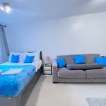 Grand City-Centre Apartment + Parking
