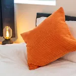 2 Bedroom Loft And Spacious Apt- One Choice Stays- Jq