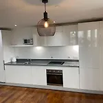 City Luxe 2 Bedroom High Rise Apartment