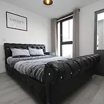 Lovely 1 Bed, Located In The Heart Of Birmingham