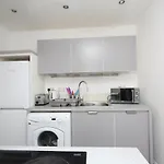 Lovely 1 Bed, Located In The Heart Of Birmingham