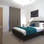 Tudors Esuites Corporate Birmingham Apartments