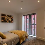 Premium Stunning Two Bedroom Apartment - Central Birmingham - Mailbox - Bullring