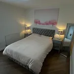 Canalside Cottage