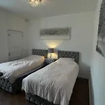 Canalside Cottage