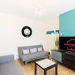Birmingham Contractor Stays - 3 Bedroom Flat, 6 Beds Plus Parking