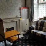 Blackford Road B11 3Sh