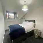 5. Homely Cecil Apartments