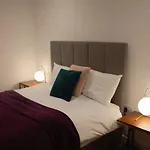 Whats She Want-- 2Beds 2Bath Apartment