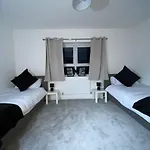 Big Family House In Birmingham City