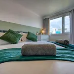 Contractor House Near Birmingham City Centre Hs2 Bcu And Aston University M6 Motorway Private Garden Free Superfast Wifi