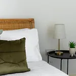 Stylish Hippodrome Apartment Sleeps 6