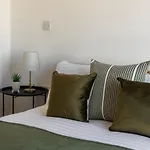 Stylish Hippodrome Apartment Sleeps 6