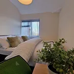Nice Living Serviced Accommodations 6