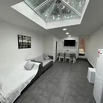 Studio Close To Selly Oak Train Station