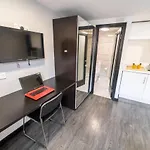 Modern Studio Next To University Of Birmingham