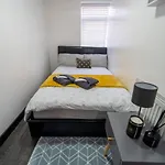 Modern Cosy Studio Available