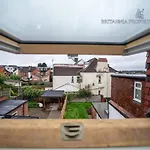 Stunning 1-Bed Studio In Birmingham