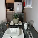 Apt 3. Private Studio In Moseley, Birmingham