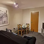 Birmingham Ruby 2-Bedroom Apartment City Centre