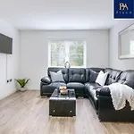 Fully Private Apartment & Free Parking - Pluxa Silken Grey