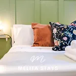Spacious And Stylish 2 Bedroom Apartment