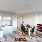 Modern 1 Bedroom Apartment 5Mins From The Nec!