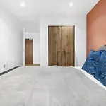 Exoticstay Apartments • New Build • Stylish 1-Bedroom Apartment In The City Centre • Wifi & Netflix • Self Check-In